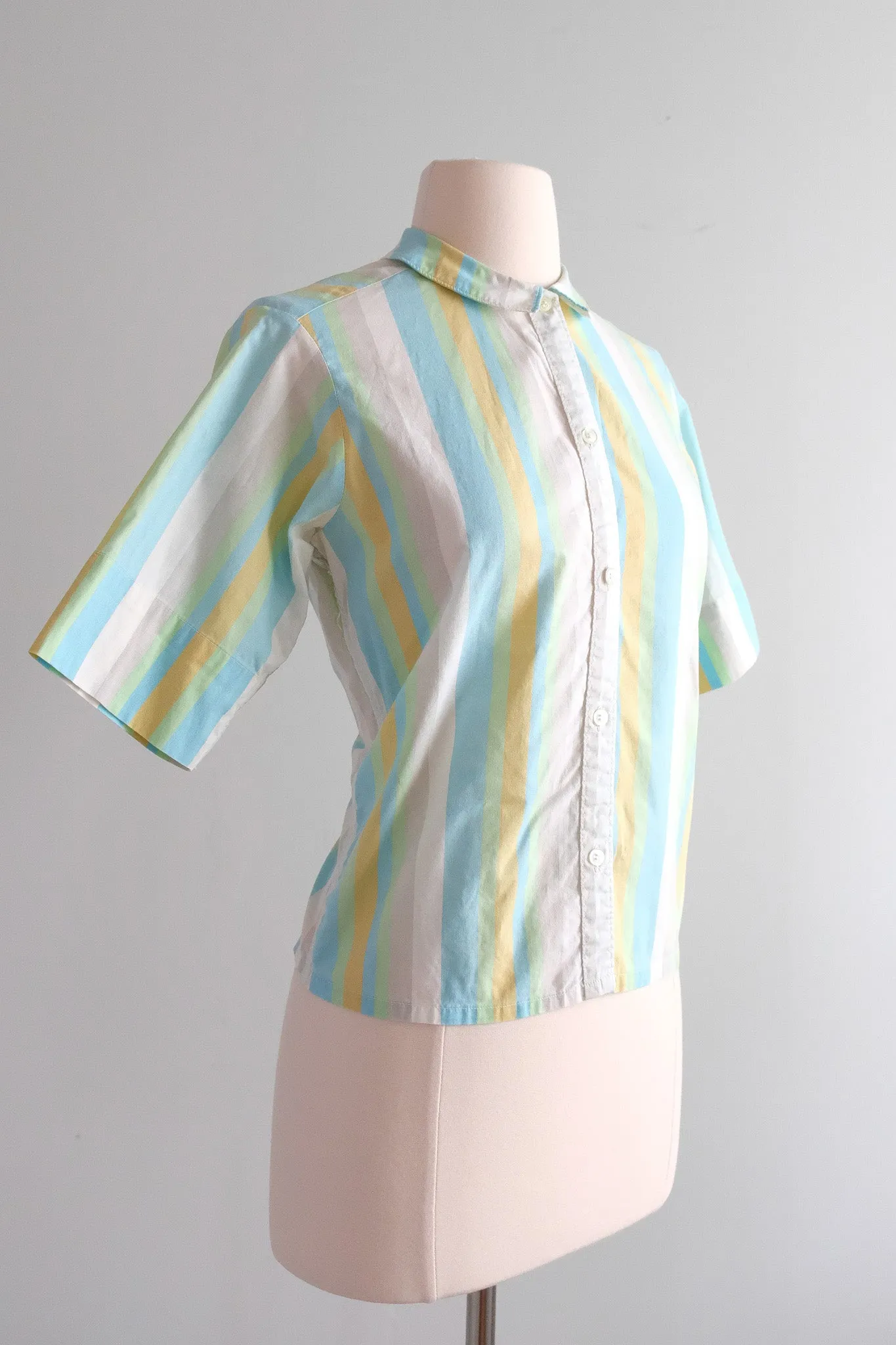 Crisp 1960's Spring Garden Striped Cotton Top / Sz M