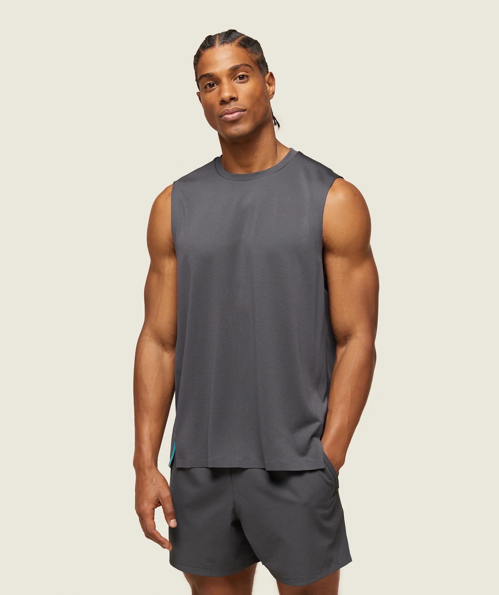 Gymshark everywear Tech Sleeveless Tee - Onyx Grey