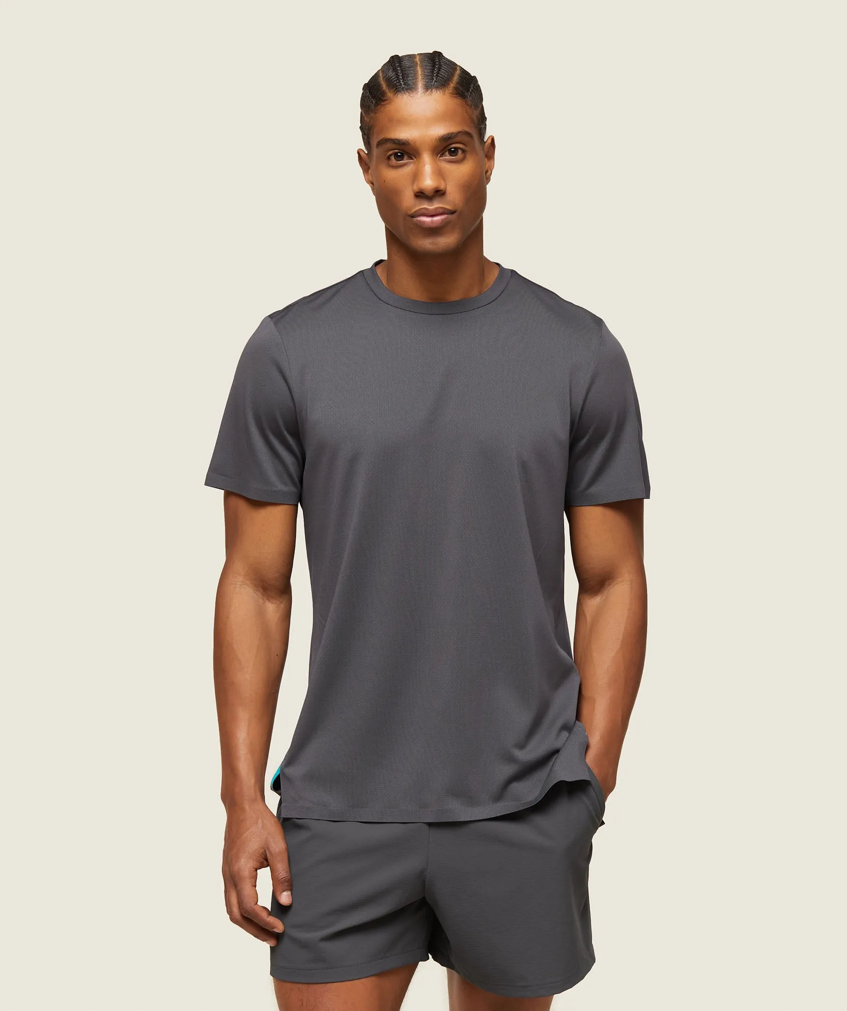 Gymshark everywear Tech Tee - Onyx Grey