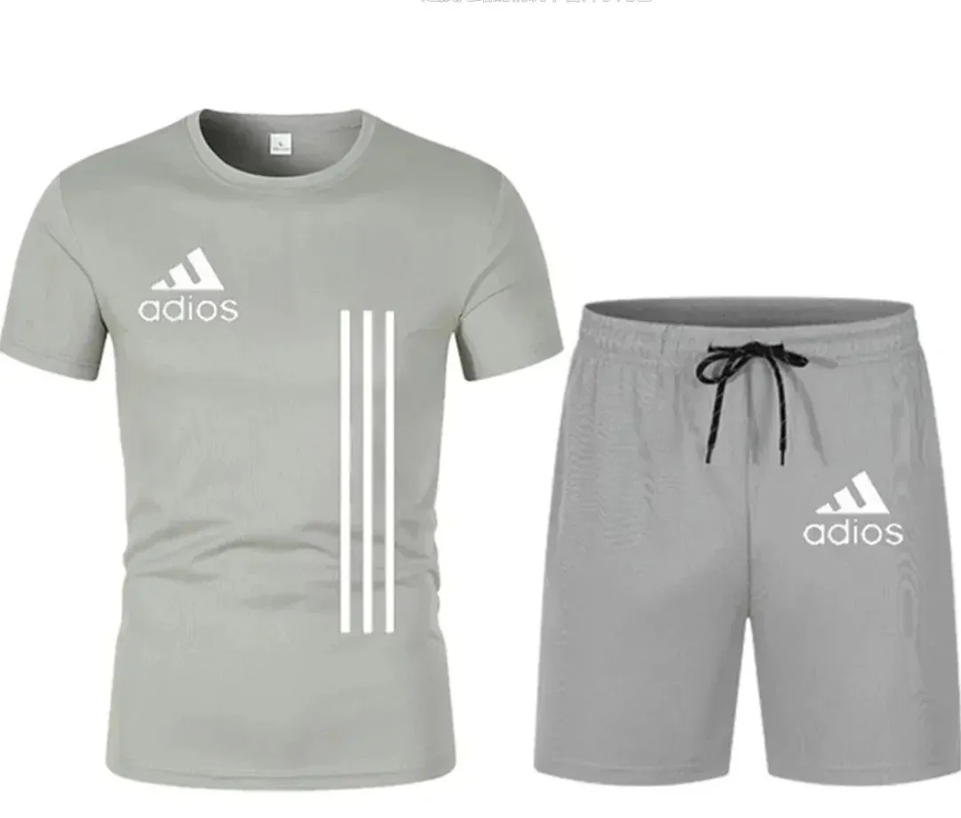 Summer short-sleeved luxury sportswear set Men's fitness fashion casual T-shirt   shorts 2-piece set