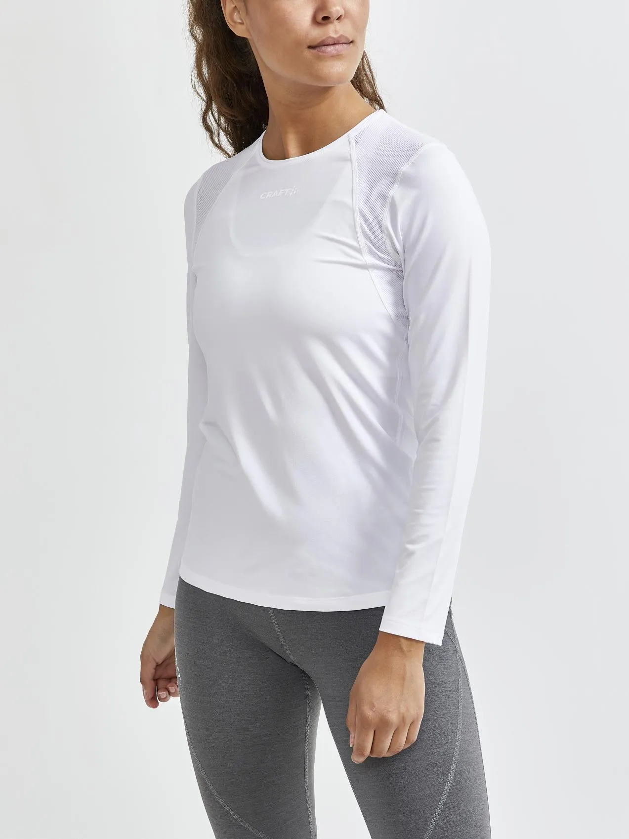 Women's ADV Essence Long Sleeve Training Tee